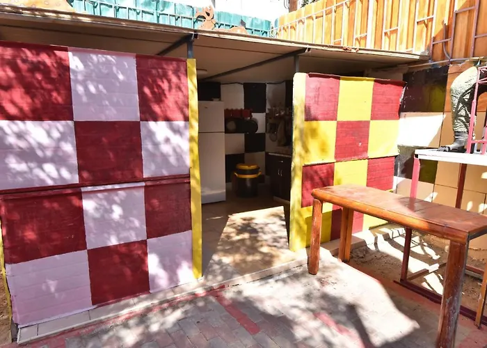 Corinne Hostel